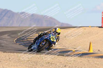 media/Nov-16-2024-CVMA (Sat) [[0e4bb1f32f]]/Race 11-Amateur Supersport Open/